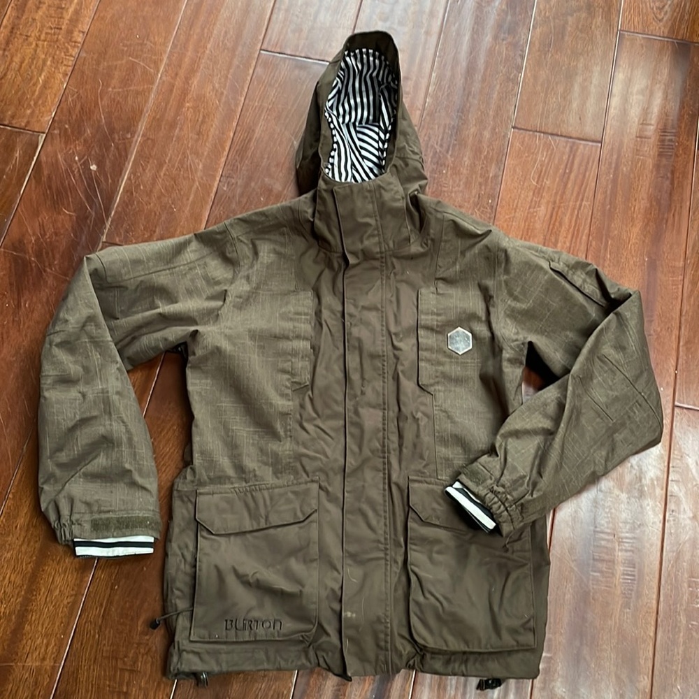 Burton ski/snowboarding jacket
